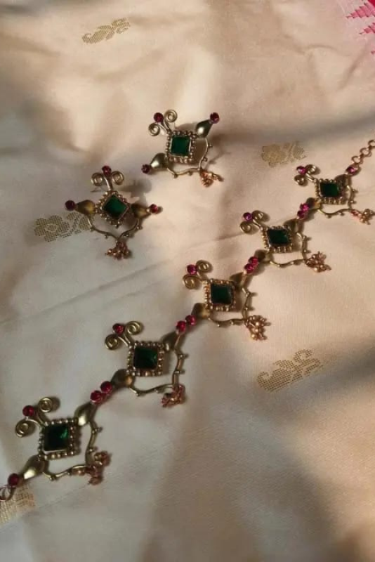 PANNA BAHAR SET (Incl. earrings)